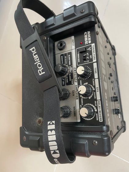 แอมป์กีตาร์ Roland Micro Cube Amplifier N225  รูปที่ 11