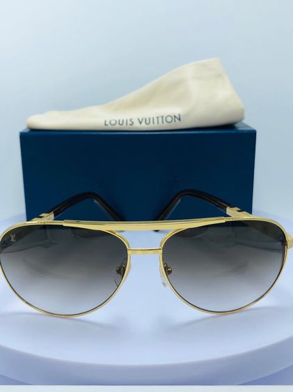 แว่นตากันแดด Louis Vuitton sunglasses (670225)