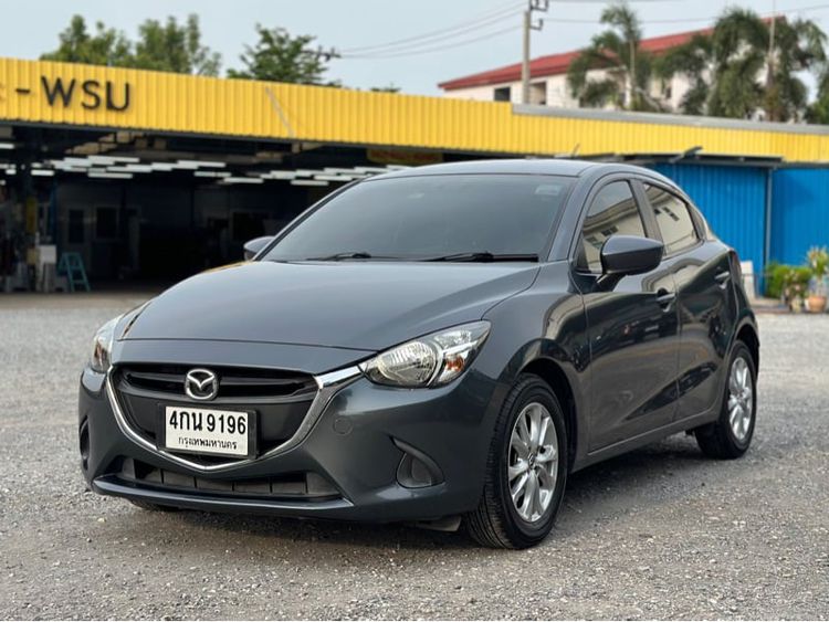 Mazda Mazda 2 2015 1.5 Skyactiv-D Sedan ดีเซล ไม่ติดแก๊ส เกียร์อัตโนมัติ เทา