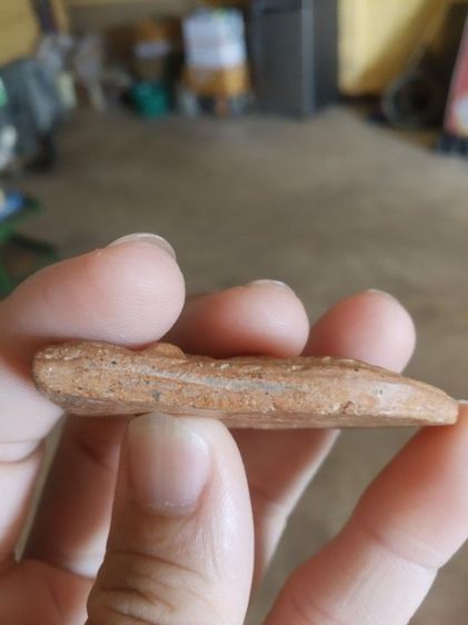 พระเนื้อดินพิมพ์ใหญ่(พระพิมพ์พระยอดขุนพลหลังเรียบ(ไม่ทราบพระเกจิที่สร้าง)(ไม่ทราบรุ่นและอายุ)(200201))พระบ้านพระเครื่องรางของมงคล รูปที่ 11