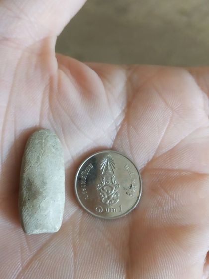 พระเนื้อผงผสมว่านพิมพ์เล็ก(พระปางลีลากำแพงเม็ดขนุนหรือพระปางลีลากำแพงเขย่ง(เนื้อออกสีขาวไม่ทราบพระเกจิที่สร้าง))พระบ้านพระเครื่องรางของมงคล รูปที่ 7