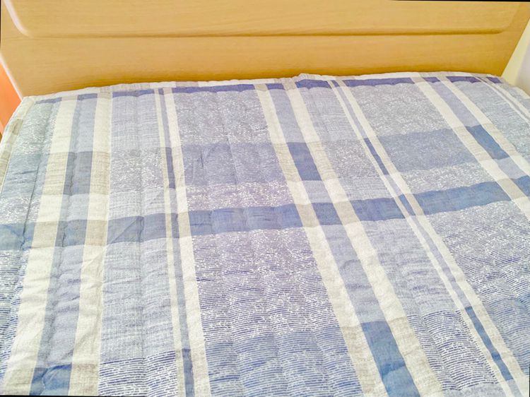 ผ้าปูรองนอน ขนาด 3.5ฟุต สีฟ้าเทาตารางลายวินเทจ (ใหม่) มือสองสภาพดี สินค้าญี่ปุ่น-เกาหลีแท้ รูปที่ 3