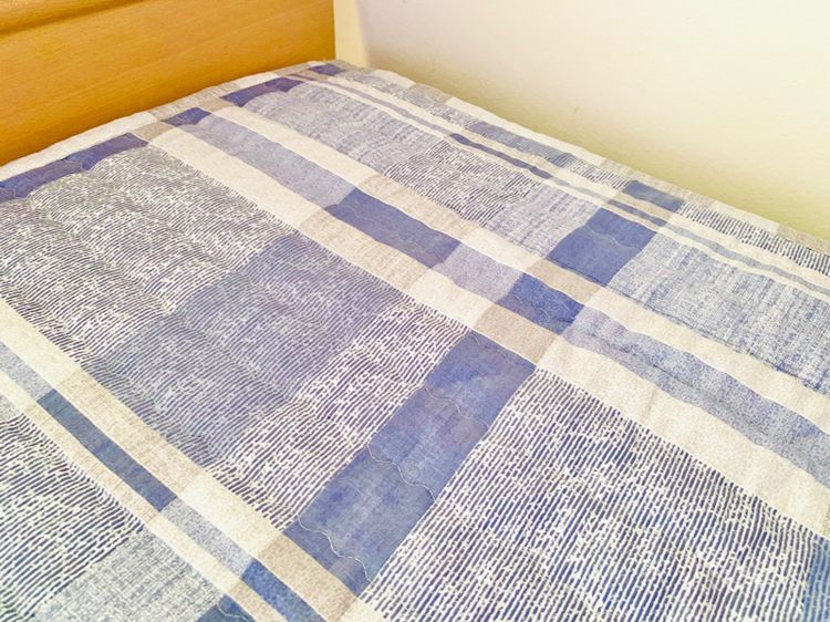 ผ้าปูรองนอน ขนาด 3.5ฟุต สีฟ้าเทาตารางลายวินเทจ (ใหม่) มือสองสภาพดี สินค้าญี่ปุ่น-เกาหลีแท้ รูปที่ 4