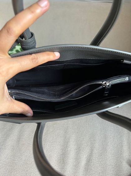 กระเป๋า saint laurent สีเทาสวยมาก รูปที่ 7