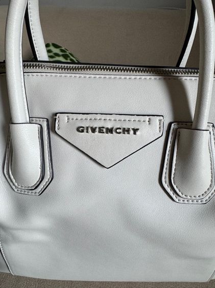 กระเป๋า Givenchy ทรงทำงาน สีขาว รูปที่ 8