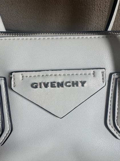 กระเป๋า Givenchy ทรงทำงาน สีขาว รูปที่ 12