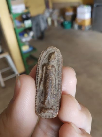 พระเนื้อดินผสมผง(พระปางลีลากำแพงทุ่งเศรษฐีข้างเม็ดหรือพระปางลีลากำแพงเขย่งข้างเม็ด(170310)(ไม่ทราบเกจิที่สร้าง))พระบ้านพระเครื่องรางของมงคล รูปที่ 3