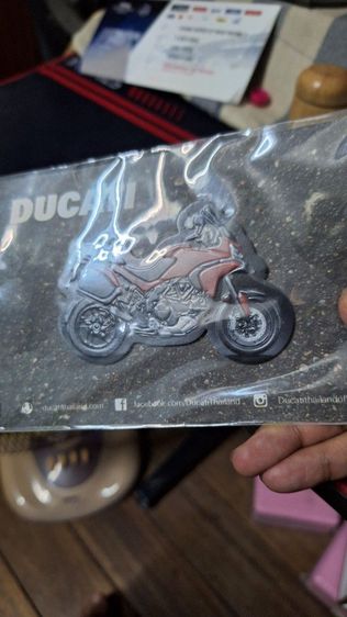 Ducati Magnet ติดตู้เย็น ของแท้จากช็อป Ducati สำหรับสายสะสม รูปที่ 2