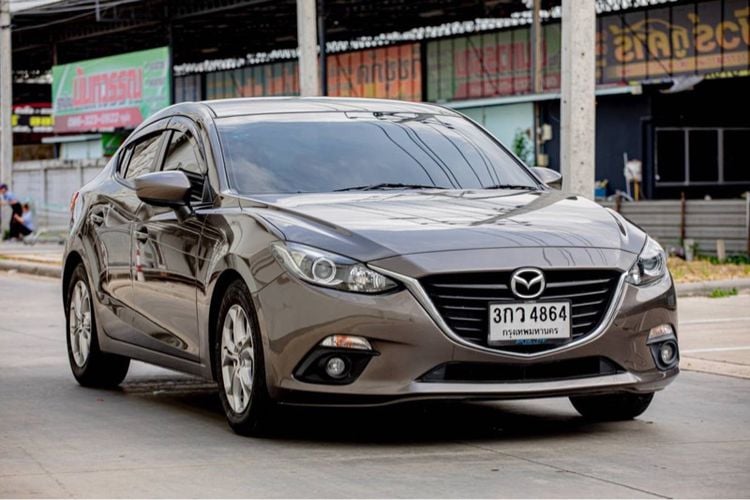 Mazda Mazda3 2014 2.0 E Sedan เบนซิน ไม่ติดแก๊ส เกียร์อัตโนมัติ น้ำตาล รูปที่ 3