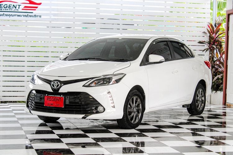 Toyota Vios 2019 1.5 Mid Sedan เบนซิน ไม่ติดแก๊ส เกียร์อัตโนมัติ ขาว รูปที่ 3