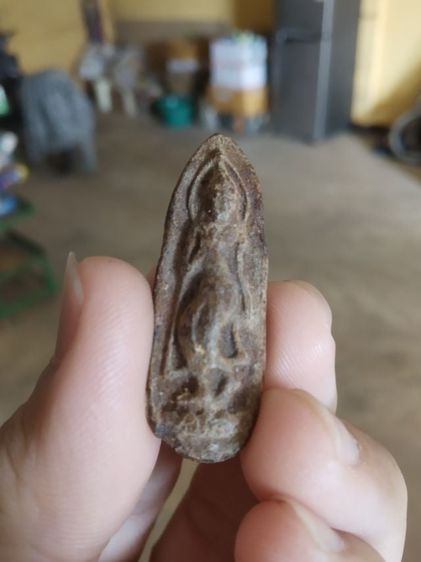 พระเนื้อดิน(พระปางลีลากำแพงทุ่งเศรษฐี(พระปางลีลากำแพงเม็ดขนุน)(180380)(ไม่ทราบพระเกจิที่สร้าง))พระบ้านพระเครื่องรางของมงคล รูปที่ 7