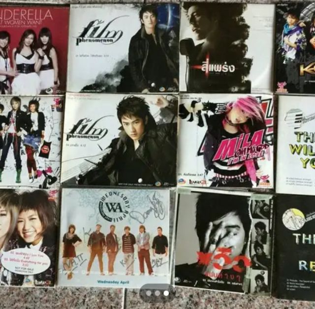 แผ่น cd ลิขสิทธิ์ แท้ ใหม่เอี่ยมในซีล รูปที่ 3