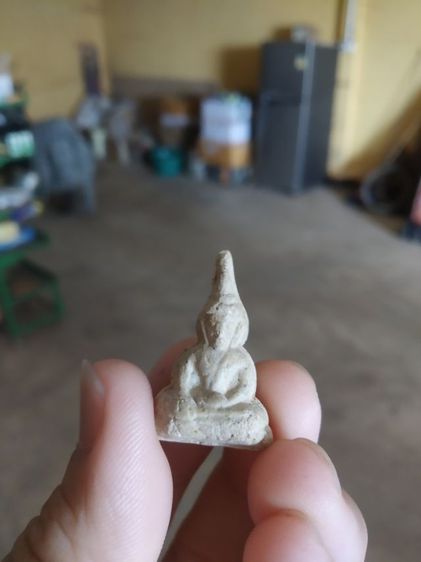 พระเนื้อผงผสมว่าน(พระผงพิมพ์พระท่ากระดาน(วัดวังผาแดง)(จังหวัดกาญจนบุรี)(ของดีศรีสวัสดิ์))พระบ้านพระเครื่องรางของมงคล รูปที่ 5