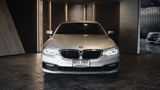  BMW520d Sport Line ( G30 )  ปื 2017 สีบรอนซ์เงิน