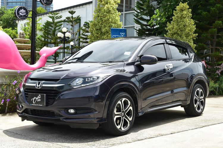 Honda HR-V 2017 1.8 E Limited Utility-car เบนซิน ไม่ติดแก๊ส เกียร์อัตโนมัติ ดำ รูปที่ 3