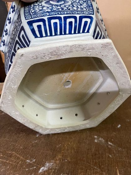 กระถาง กังไสลายคราม หกเหลี่ยมลายผักชี รูปที่ 13