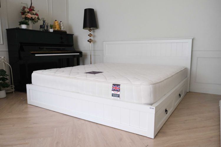 เตียง 6 ฟุต KONCEPT MELONA สีขาว 2ลิ้นชักเก็บของใต้เตียง รูปที่ 6