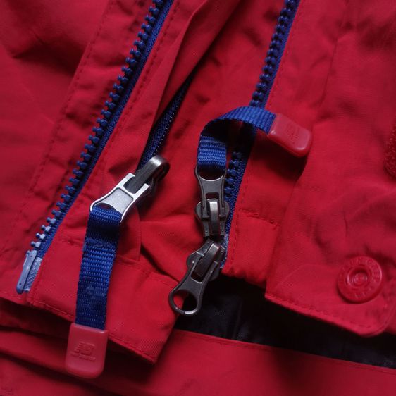 New Balance Windbreaker Full Zipper Jacket รอบอก 45” รูปที่ 9