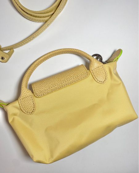 Longchamp mini สีเหลือง พร้อมสาย มือ 2 รูปที่ 6