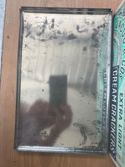 กล่องสังกะสีขนมปังโบราณ รูปที่ 10