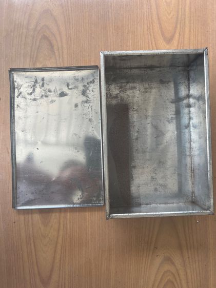 กล่องสังกะสีขนมปังโบราณ รูปที่ 8