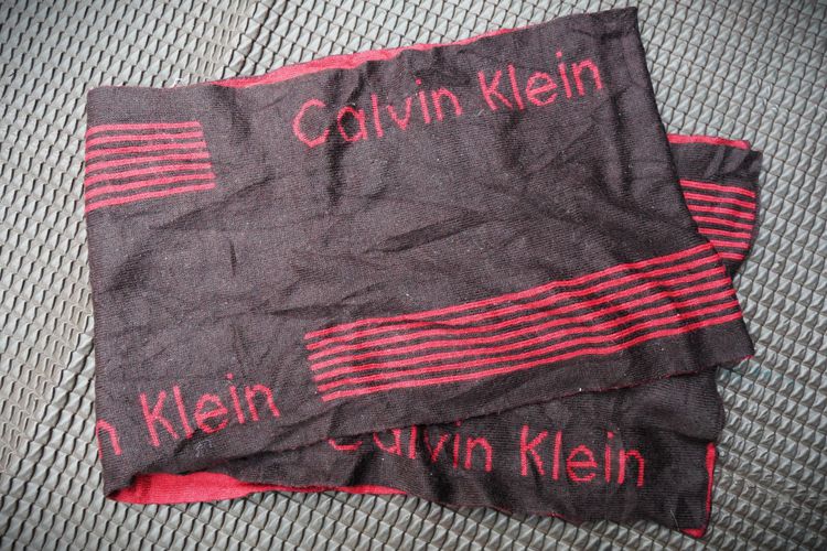 calvin klein Blanket scarf designer striped Red Black รูปที่ 2