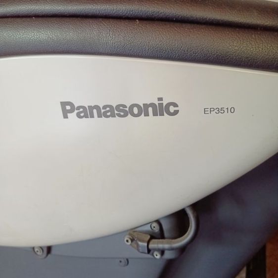 เก้าอี้นวดไฟฟ้า Panasonic Massage Lounger รุ่น EP3510 สินค้าซื้อมือหนึ่งมา ใช้มือเดียว สภาพดี ใช้งานได้จริง (ใช้ได้ทุกฟังก์ชัน)
 รูปที่ 8
