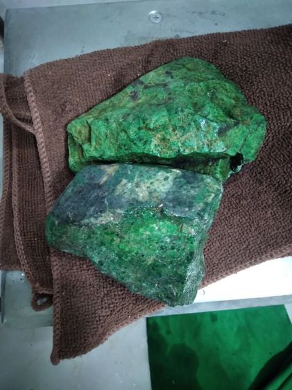 sale natural Burma green jade รูปที่ 8