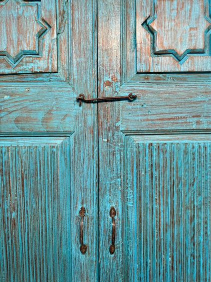 ประตูไม้แกะสลักสีฟ้า รูปที่ 8