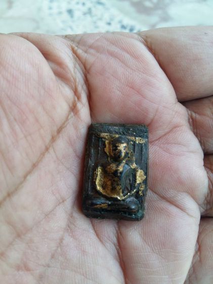 พระชัยวัฒน์ท่านเจ้ามา วัดสามปลื้มหรือวัดจักรวรรดิราชาวาส พิมพ์ฐานสูง ขี้เบ้าเดิมตามซอกองค์พระ ดูง่าย พุทธคุณครบเครื่องด้านเมตตา แคล้วคลาด  รูปที่ 16