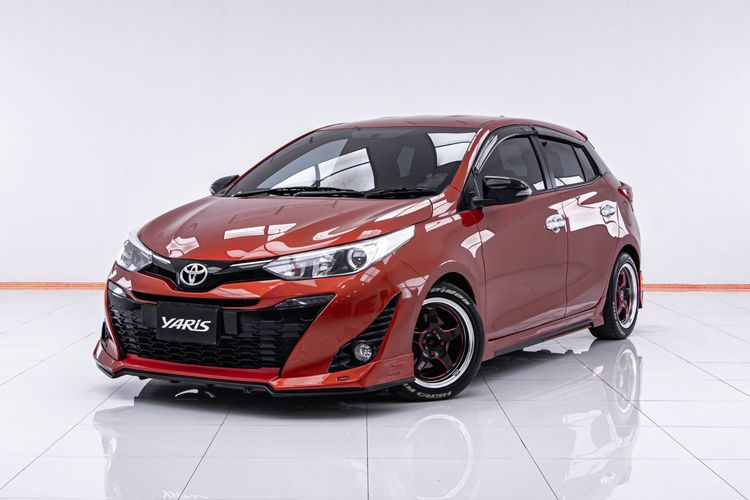 Toyota Yaris 2019 1.2 G Plus Sedan เบนซิน ไม่ติดแก๊ส เกียร์อัตโนมัติ ส้ม รูปที่ 4