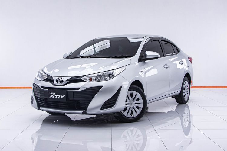 Toyota Yaris 2019 1.2 J Sedan เบนซิน ไม่ติดแก๊ส เกียร์อัตโนมัติ เทา รูปที่ 4