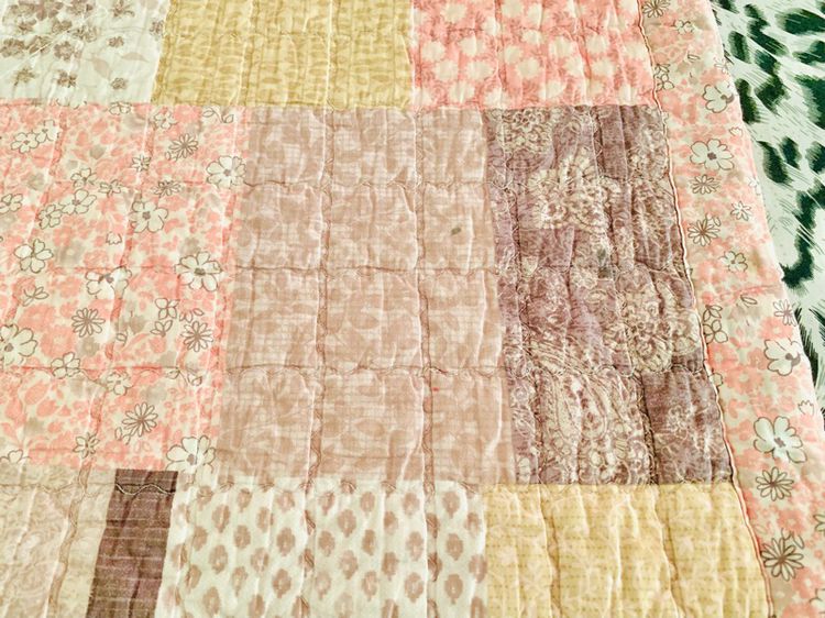 ผ้าปูรองนอน (แบบหนา) ขนาด 4.5-5ฟุต สีส้มน้ำตาลตารางลายดอกวินเทจ ยี่ห้อ Dream Rest  มือสองขายตามสภาพ สินค้าญี่ปุ่น-เกาหลีแท้ รูปที่ 6