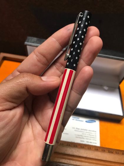ปากกา Parker ลายธงชาติอเมริกา งานเก่า แถมกล่อง รูปที่ 2