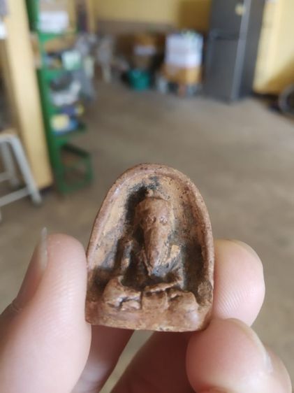 พระเนื้อดินเผา(พระพิมพ์พระกำแพงซุ้มกอ(พิมพ์พระฤาษีนารอด)(ไม่ทราบพระเกจิที่สร้าง)(จังหวัดกำแพงเพชร)(ไม่ทราบรุ่น))พระบ้านพระเครื่องรางของมงคล รูปที่ 3