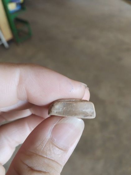 พระเนื้อดินผสมผง(พระผงสุพรรณหลังเรียบเนื้อออกสีเหลืองน้ำตาล(200104)(ไม่ทราบพระเกจิที่สร้าง))พระบ้านพระเครื่องรางของมงคล รูปที่ 7