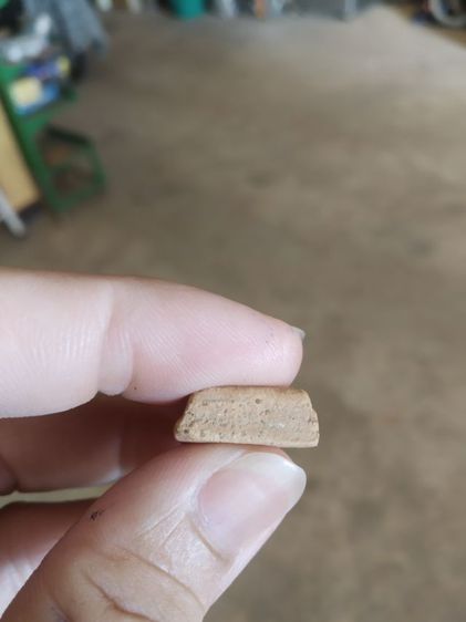 พระเนื้อดินพิมพ์เล็ก(พระผงสุพรรณเนื้อดินหลังเรียบสีน้ำตาลอ่อน(200106)(ไม่ทราบพระเกจิที่สร้าง))พระบ้านพระเครื่องรางของมงคล รูปที่ 13