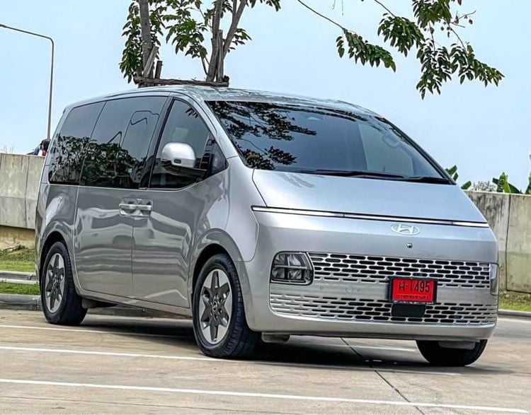 Hyundai Staria 2022 2.2 SEL Van ดีเซล ไม่ติดแก๊ส เกียร์อัตโนมัติ เทา