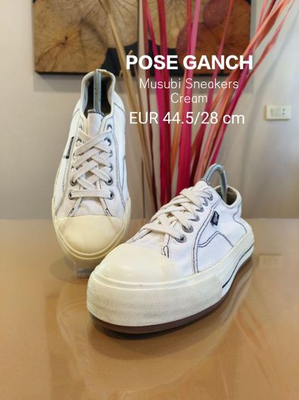 POSE GANCH
Musubi Sneakers Cream 
EUR 44.5ยาว28 cm