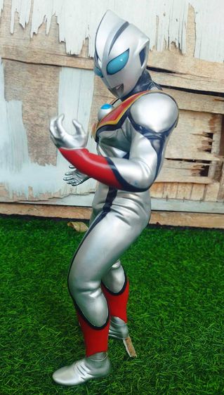 โมเดล Ultraman Evil Tiga ตัวใหญ่สภาพดีสวย ของแท้ มือสองนำเข้าจากญี่ปุ่น รูปที่ 4