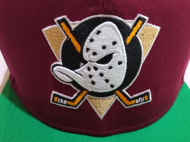 Mighty Ducks NHL Snapback

 รูปที่ 2