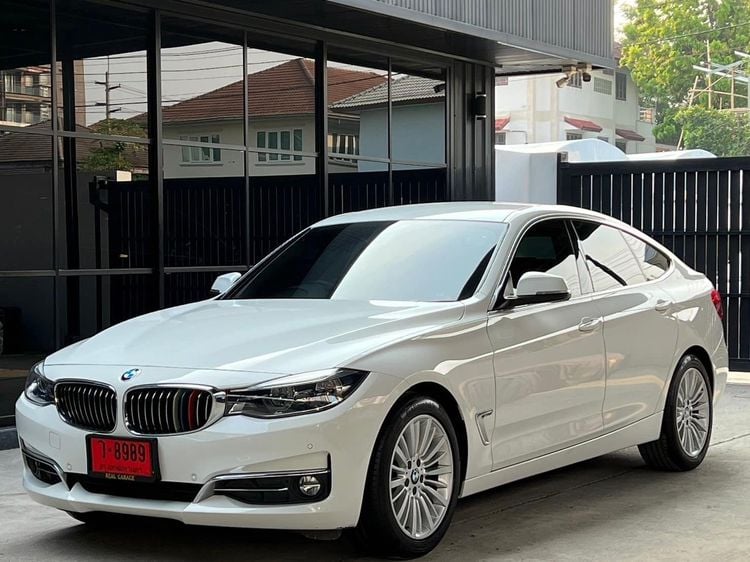 BMW Series 3 2019 320d Sedan ดีเซล ไม่ติดแก๊ส เกียร์อัตโนมัติ ขาว