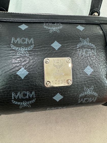  Authentic MCM Papillon Barrell Handbag กระเป๋าถือMCM ทรงปาปิลอน  รูปที่ 2