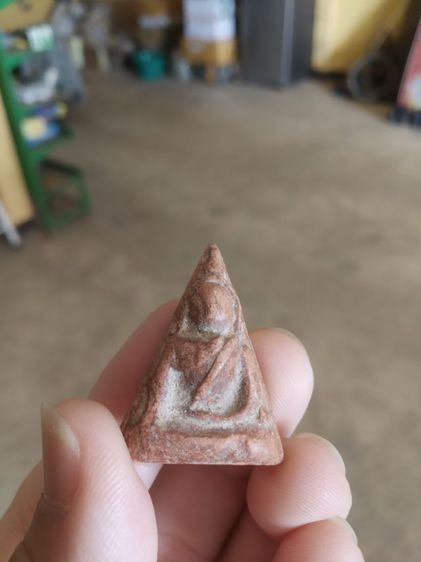 พระเนื้อดิน(พระพิมพ์พระนางพญาหลังเรียบ(200205)(ไม่ทราบพระเกจิที่สร้าง))พระบ้านพระเครื่องรางของมงคล รูปที่ 5