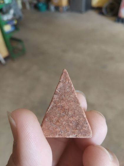 พระเนื้อดิน(พระพิมพ์พระนางพญาหลังเรียบ(200205)(ไม่ทราบพระเกจิที่สร้าง))พระบ้านพระเครื่องรางของมงคล รูปที่ 7