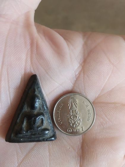 พระเนื้อดินผสมผงใบลาน(พระพิมพ์พระนางพญาหลังเรียบ(130222)(ไม่ทราบพระเกจิที่สร้าง))พระบ้านพระเครื่องรางของมงคล รูปที่ 9