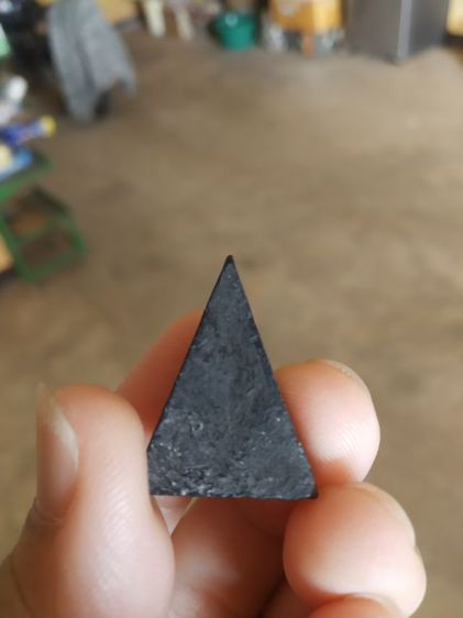 พระเนื้อดินผสมผงใบลานพิมพ์เล็ก(พระพิมพ์พระนางพญาหลังเรียบ(160202)(ไม่ทราบพระเกจิที่สร้าง))พระบ้านพระเครื่องรางของมงคล รูปที่ 5