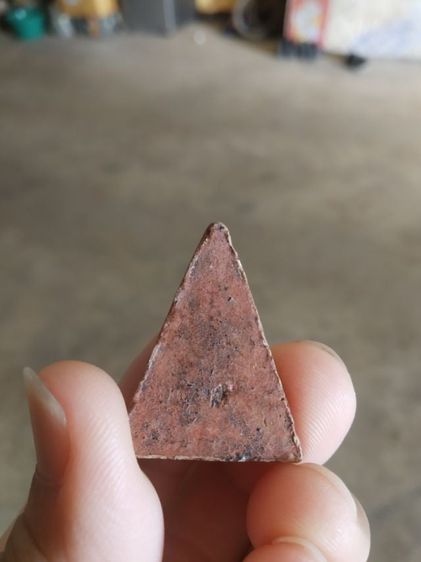 พระเนื้อดิน(พระพิมพ์พระนางพญาหลังเรียบ(200204)(ไม่ทราบพระเกจิที่สร้าง))พระบ้านพระเครื่องรางของมงคล รูปที่ 8