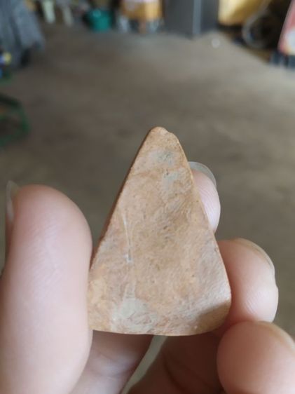 พระเนื้อดิน(พระพิมพ์พระนางพญาหลังเรียบ(ทรงแบนราบ)(230301)(ไม่ทราบพระเกจิที่สร้าง))พระบ้านพระเครื่องรางของมงคล รูปที่ 9