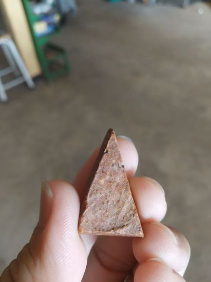 พระเนื้อดิน(พระพิมพ์พระนางพญาหลังเรียบ(200207)(ไม่ทราบพระเกจิที่สร้าง))พระบ้านพระเครื่องรางของมงคล รูปที่ 10